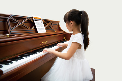 孩子学琴不用愁 卡罗德·云上钢琴让你做躺赢式家长