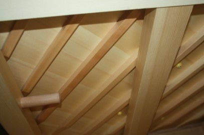 珠江钢琴和卡哇伊哪个会好点,两万到两万五的预算